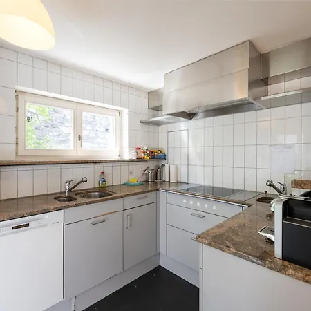 Ruetiboda Bis 17 Personen Apartment Davos