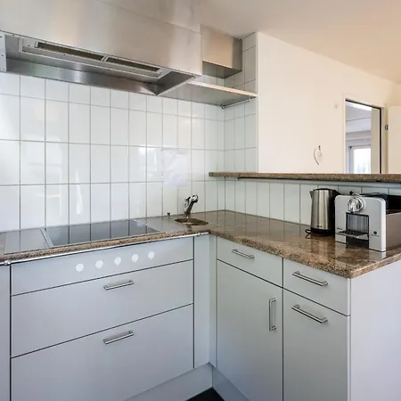 Apartament Ruetiboda Bis 17 Personen Davos