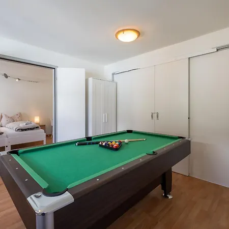 Ruetiboda Bis 17 Personen Davos