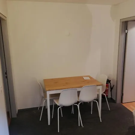 Appartamento Ruetiboda Bis 17 Personen *