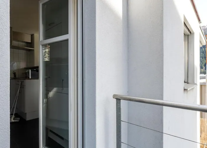 Ruetiboda Bis 17 Personen Давос