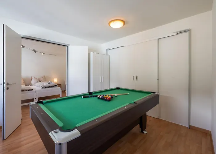 Ruetiboda Bis 17 Personen Давос